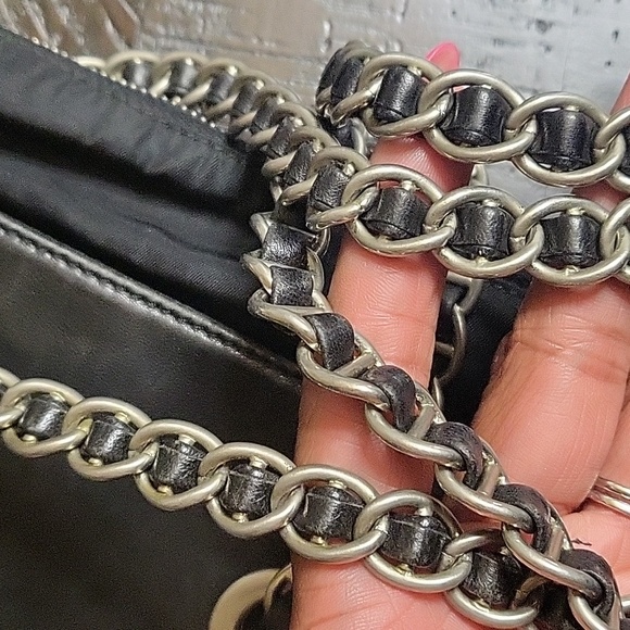 Prada shoulder bag - Picture 16 of 16